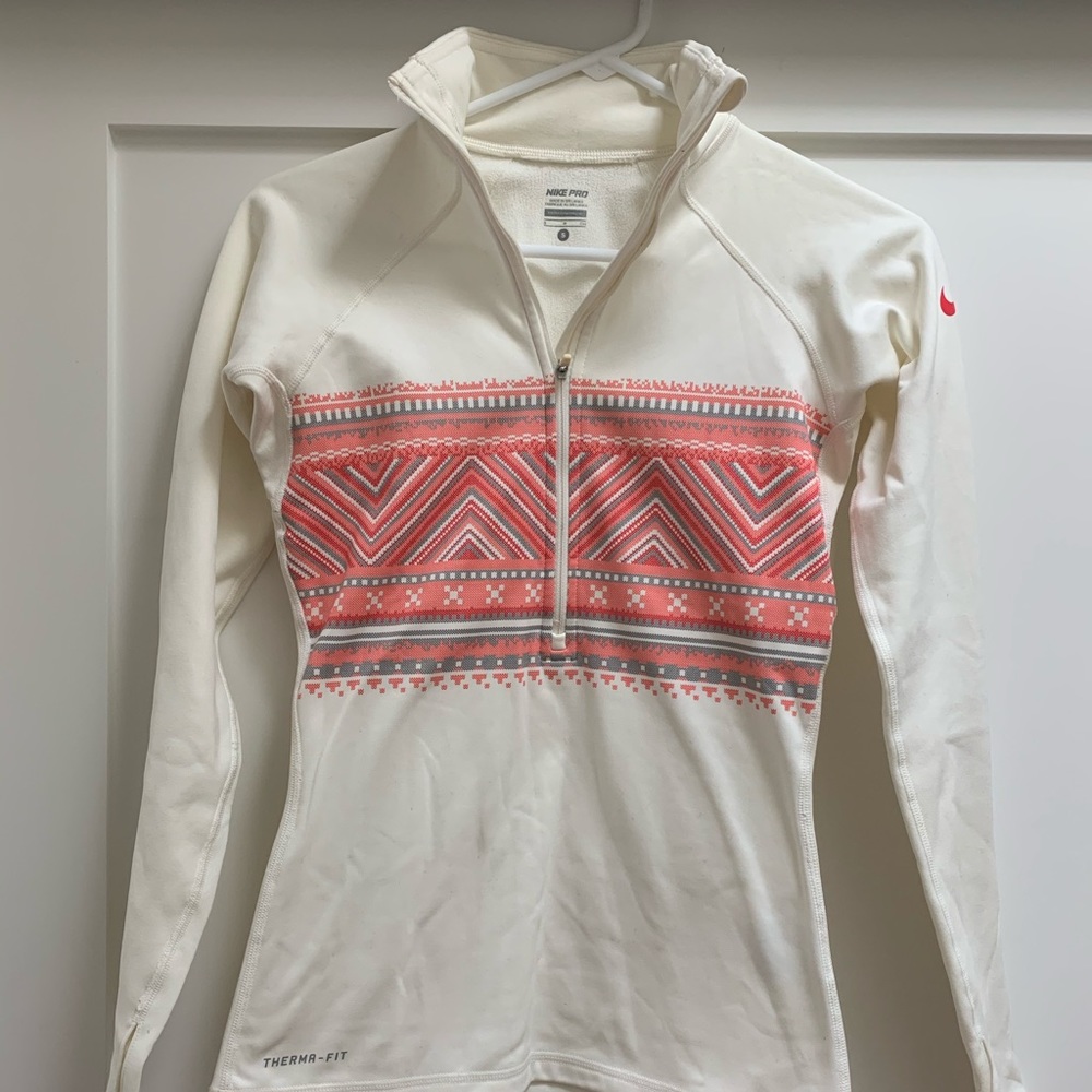 NIKE Womens Therma-Fit fleece lined pullover